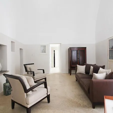 Casa La Corte Kale Polis